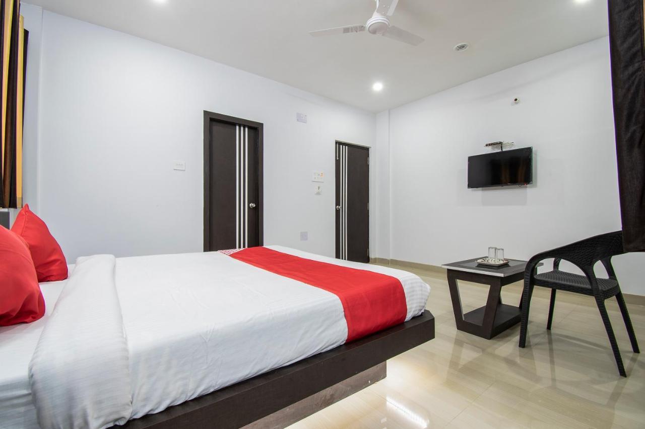 Oyo 26974 Hotel S G International Patna  Buitenkant foto