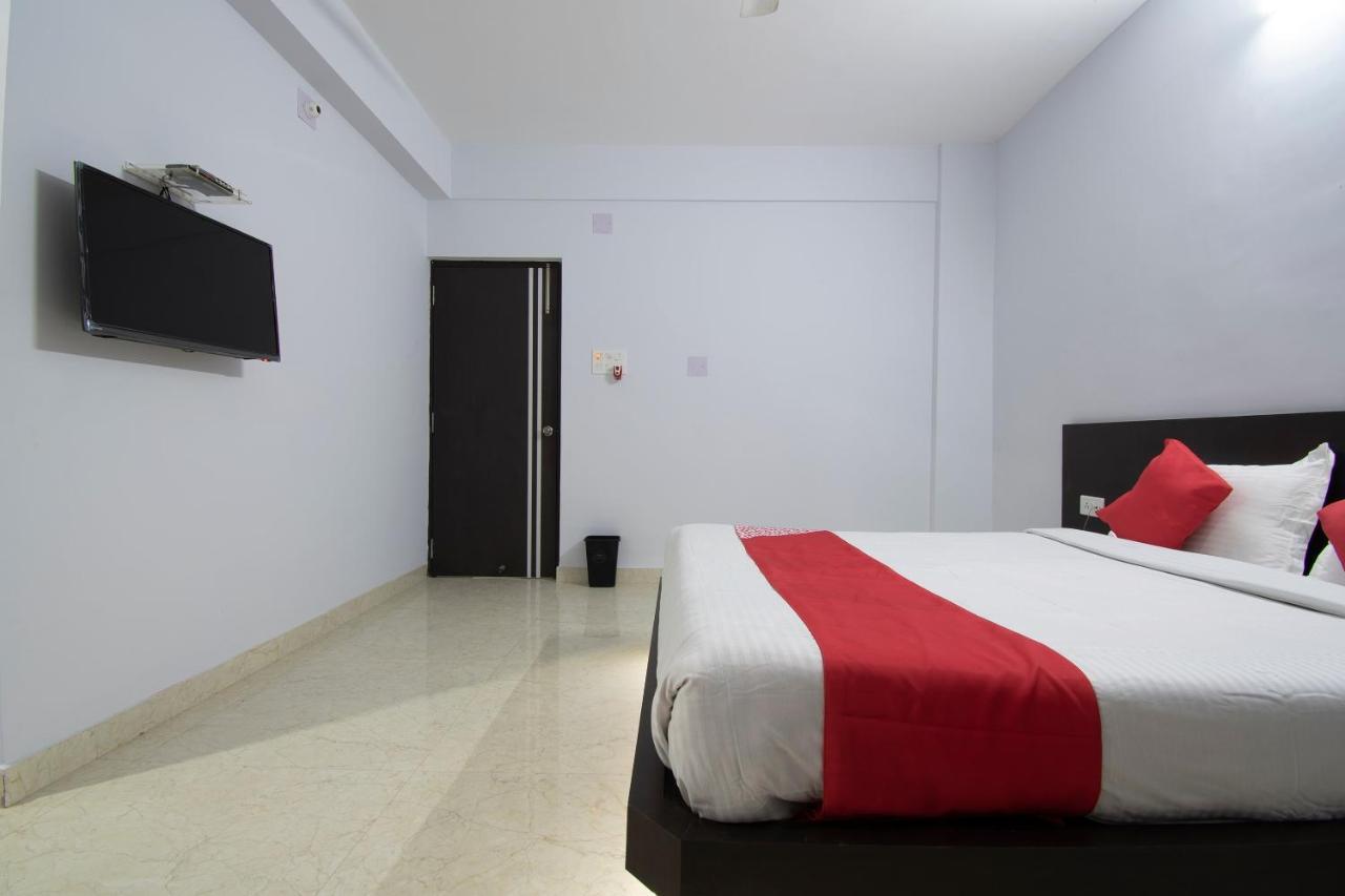 Oyo 26974 Hotel S G International Patna  Buitenkant foto